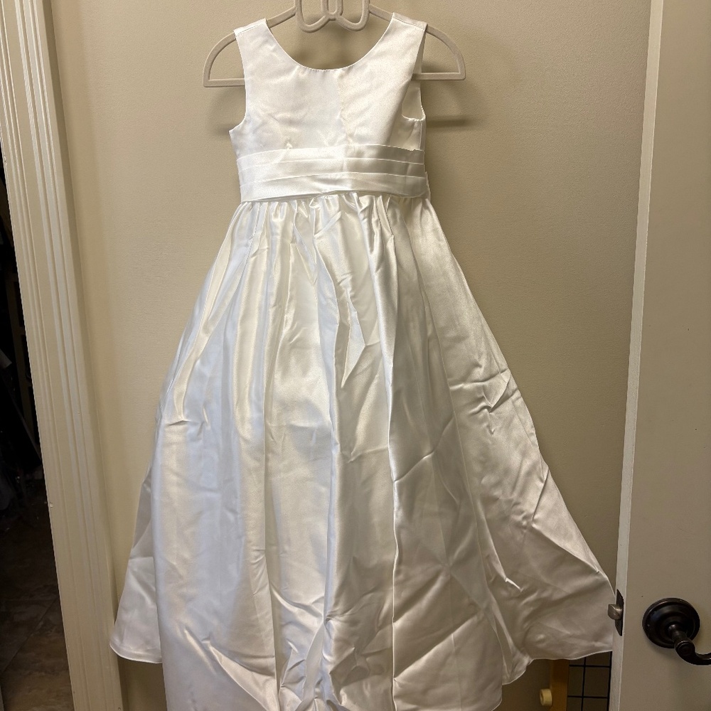 Flower Girl/First Communion Little Girl Dress